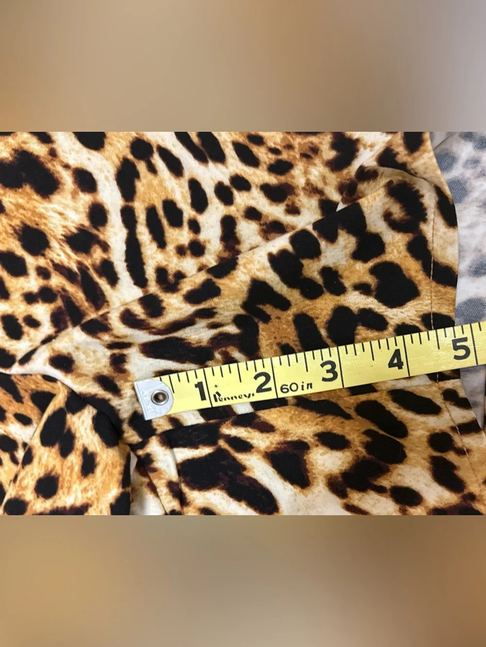 INC International Concepts Stretchy Leopard Print Shorts Size 14